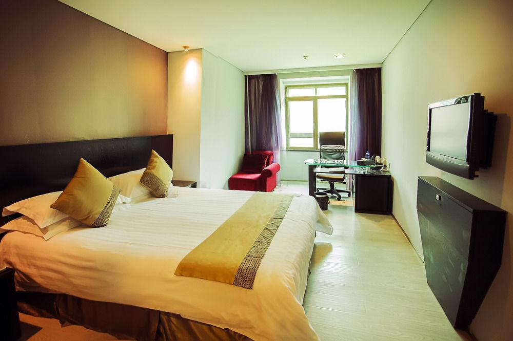 Fx Hotel Xujiahui - Shanghai Stadium Branch Экстерьер фото