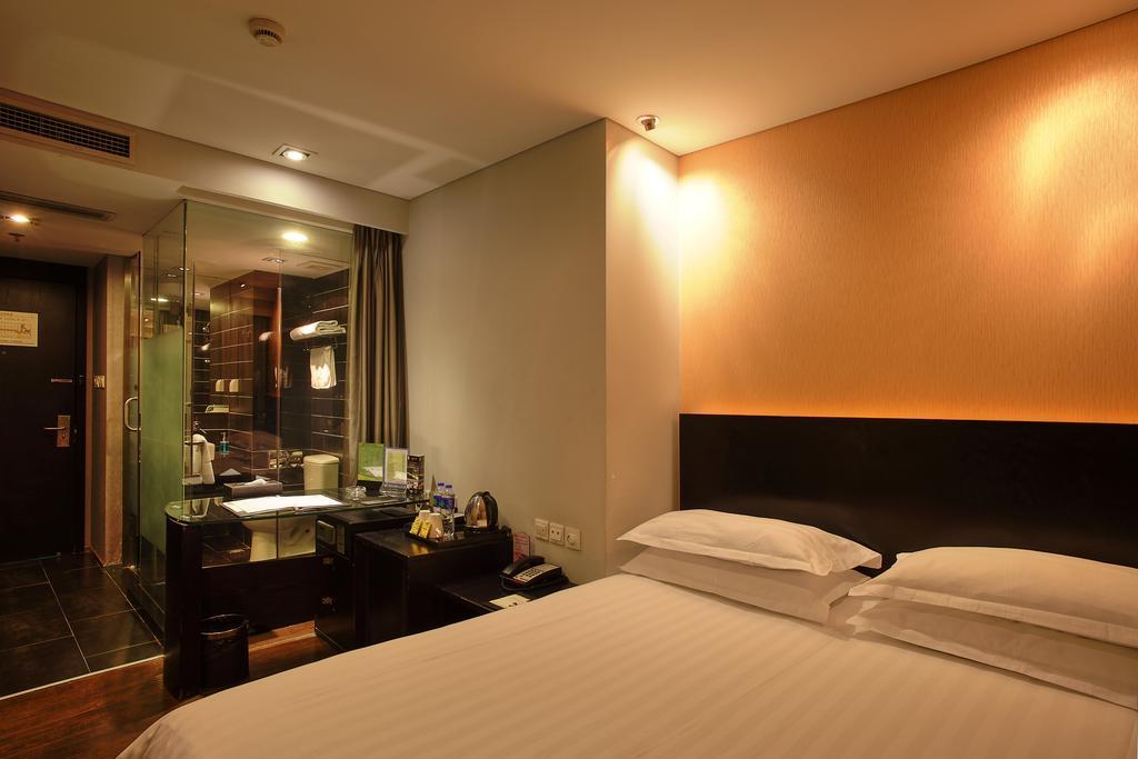 Fx Hotel Xujiahui - Shanghai Stadium Branch Экстерьер фото