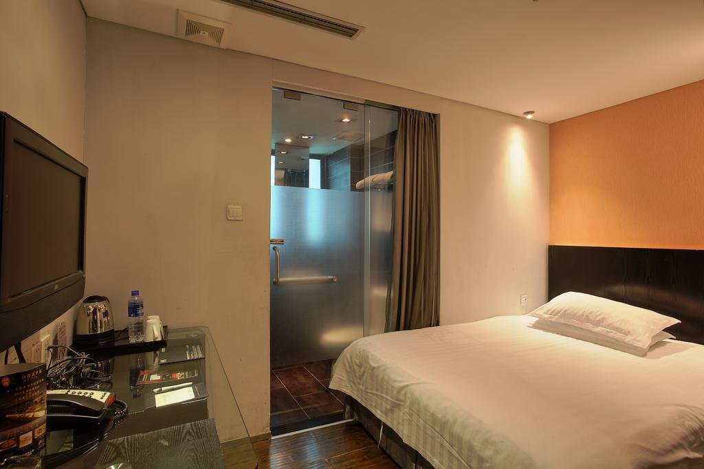 Fx Hotel Xujiahui - Shanghai Stadium Branch Экстерьер фото
