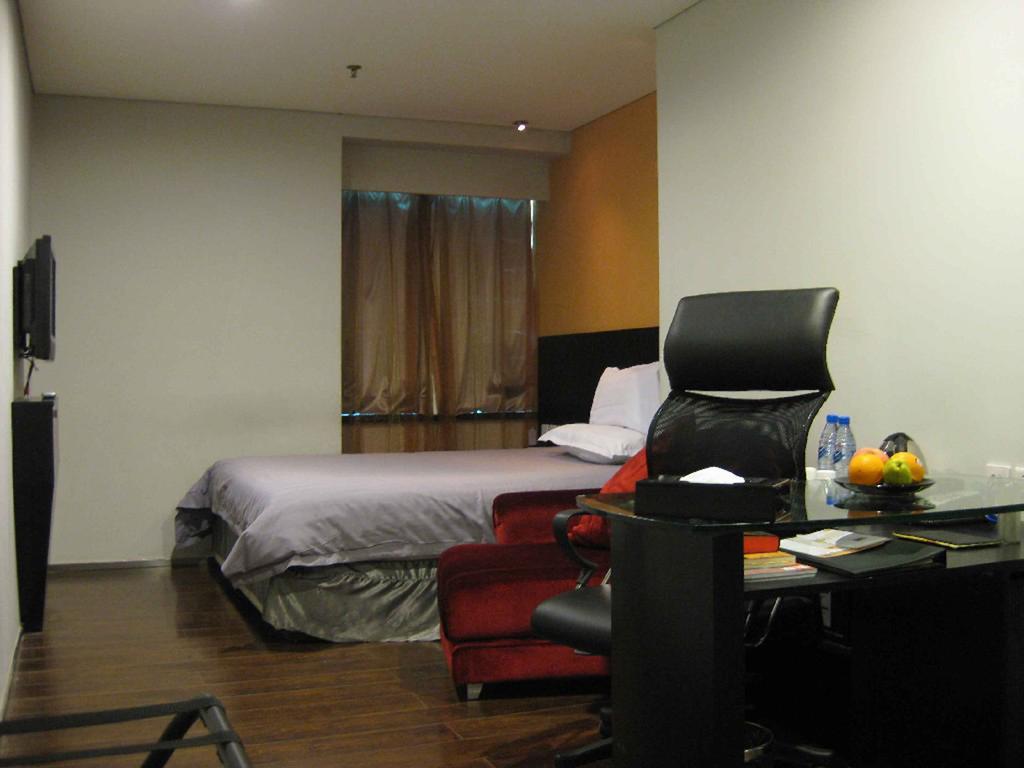 Fx Hotel Xujiahui - Shanghai Stadium Branch Экстерьер фото