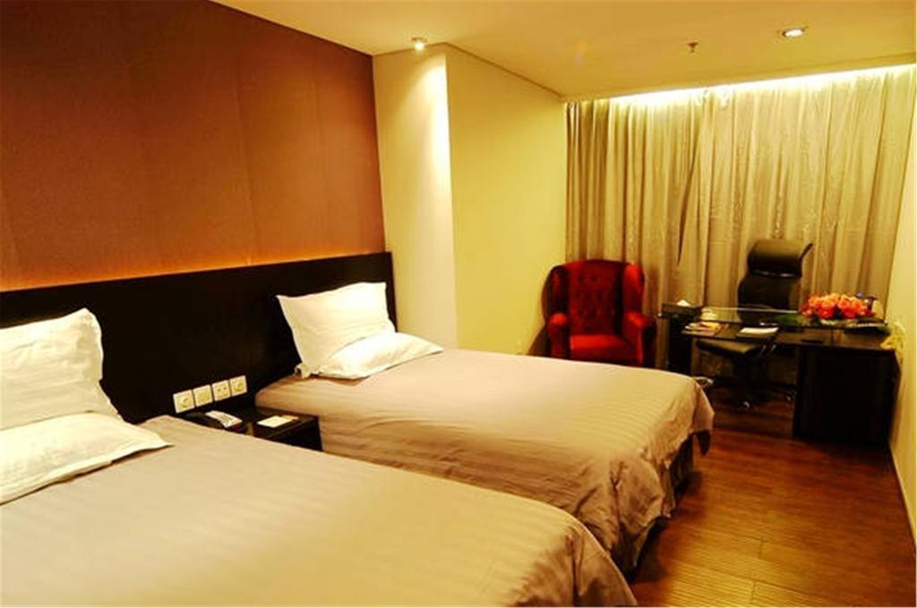 Fx Hotel Xujiahui - Shanghai Stadium Branch Экстерьер фото