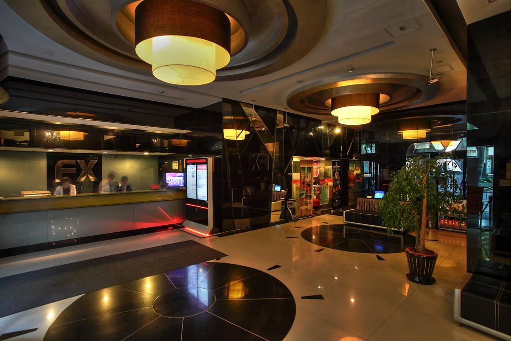 Fx Hotel Xujiahui - Shanghai Stadium Branch Экстерьер фото