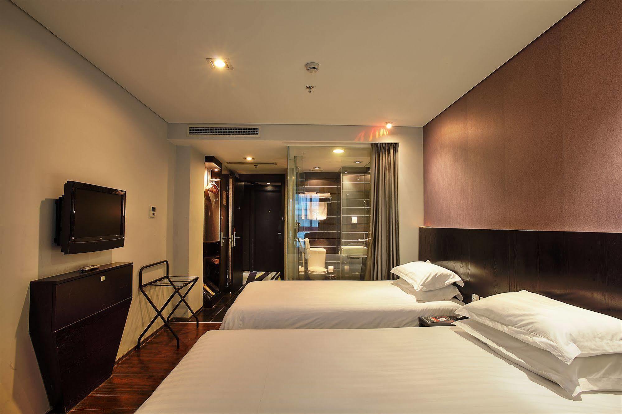 Fx Hotel Xujiahui - Shanghai Stadium Branch Экстерьер фото