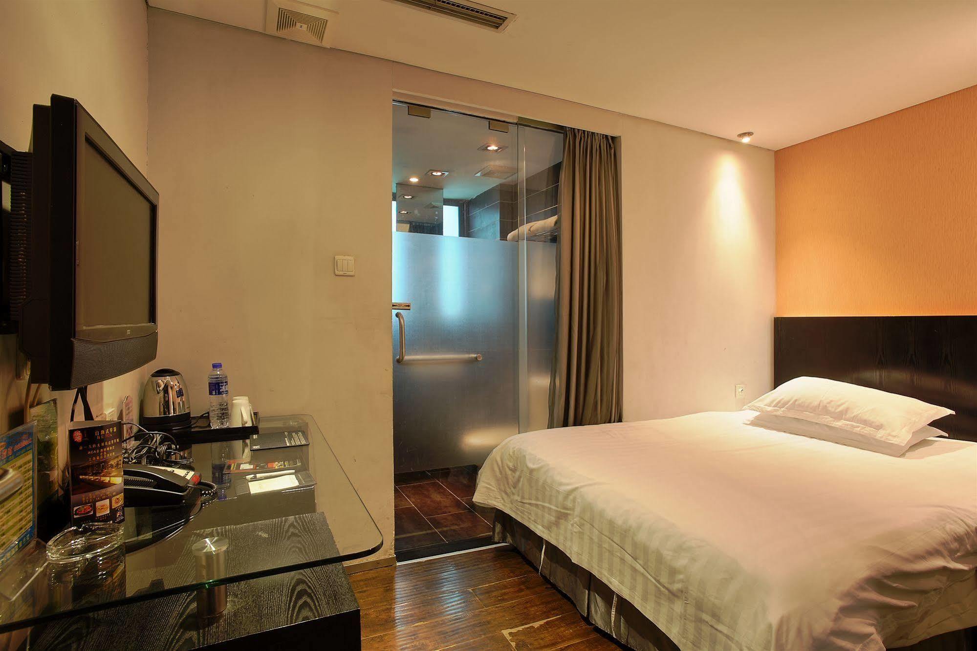 Fx Hotel Xujiahui - Shanghai Stadium Branch Экстерьер фото