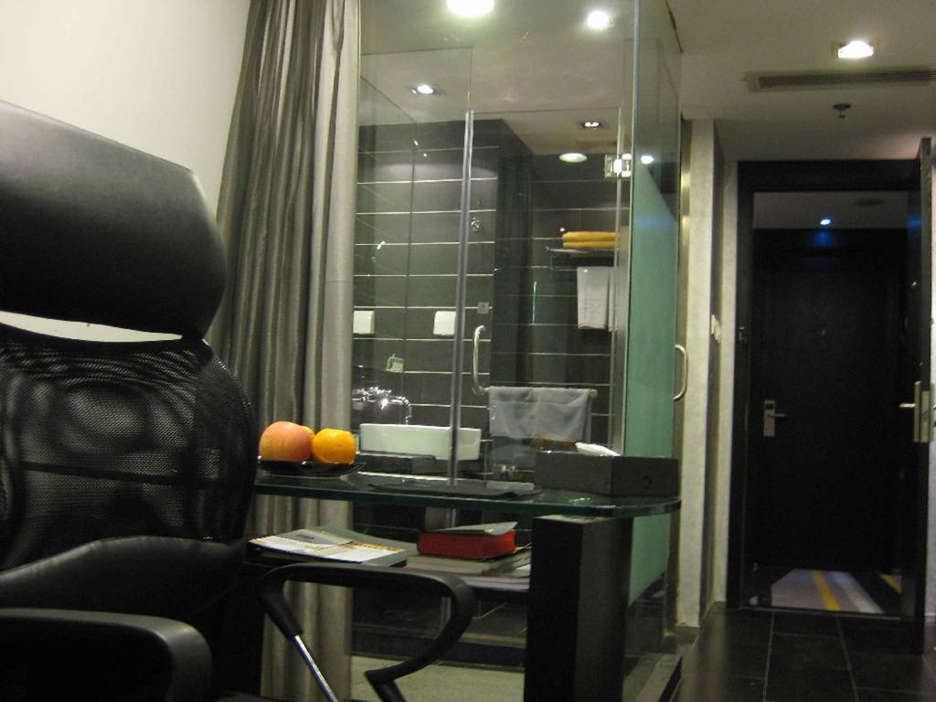 Fx Hotel Xujiahui - Shanghai Stadium Branch Экстерьер фото
